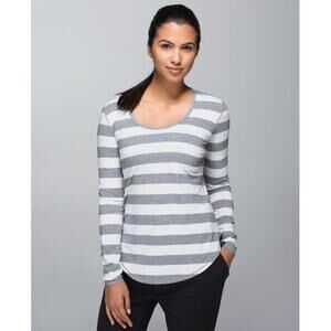 Lululemon Yogini 5 year long sleeve tee Gray and White stripped